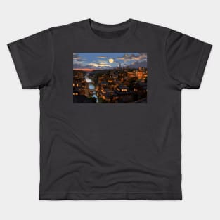 Anime Georgetown An Anime Infused Skyline Kids T-Shirt